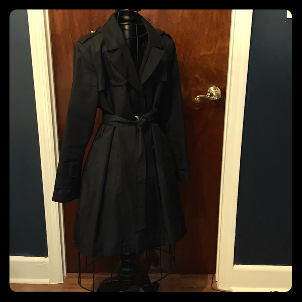 GALLERY Trench Coat 🧥